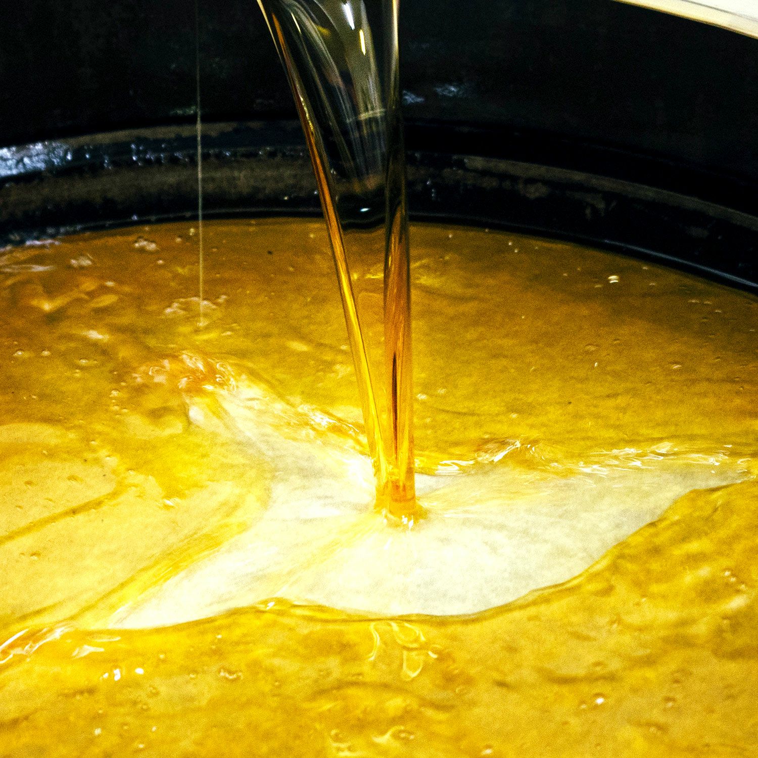 金ごま油一番絞り