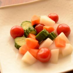 生野菜のピクルス